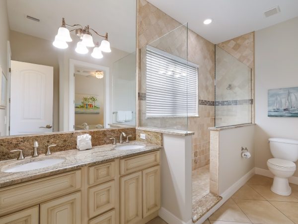 Holmes Beach Vacation Home With Private Pool