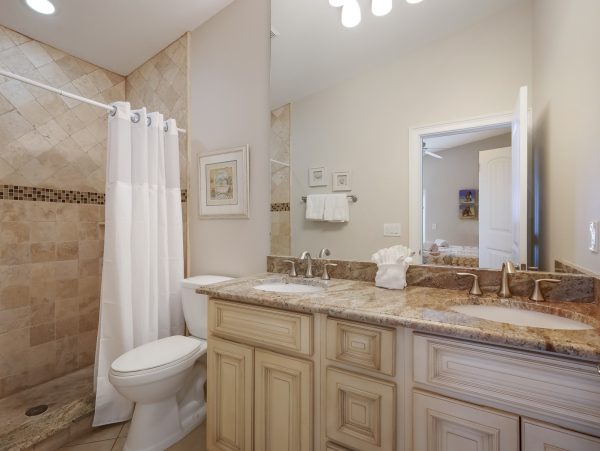 Holmes Beach Vacation Home With Private Pool