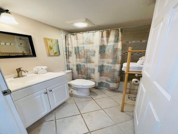 Anna Maria Island Vacation Condo on Beach Gulf Views