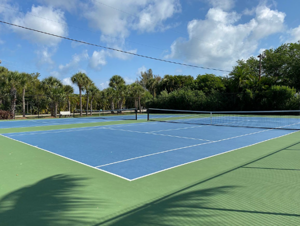 Sanibel Two Bedroom Condo Sleeps 6 Located on the Beach