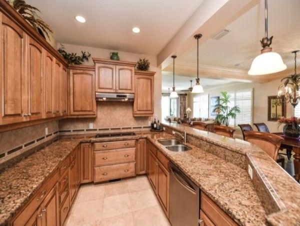 Holmes Beach Luxury Rental - Anna Maria Island Beachfront Penthouse
