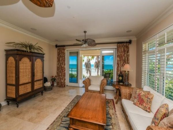 Holmes Beach Luxury Rental - Anna Maria Island Beachfront Penthouse
