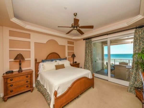 Holmes Beach Luxury Rental - Anna Maria Island Beachfront Penthouse
