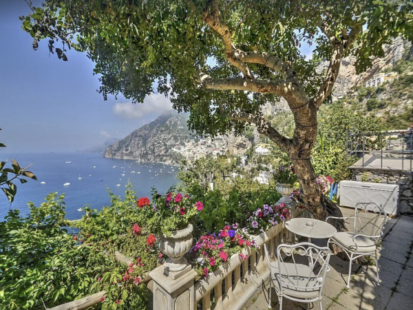 Luxury Six Bedroom Free Standing Positano  Vacation Villa