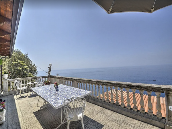 Luxury Six Bedroom Free Standing Positano  Vacation Villa
