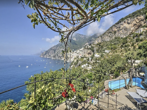 Luxury Six Bedroom Free Standing Positano  Vacation Villa