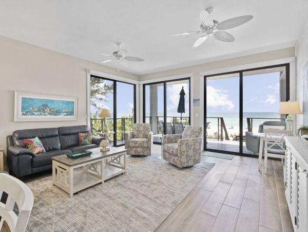 Beachfront Elegance with Direct Access and Gulf Views in Holmes Beach