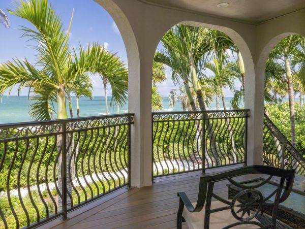 Luxury Beachfront 5 Bedroom Captiva Vacation Rental Home