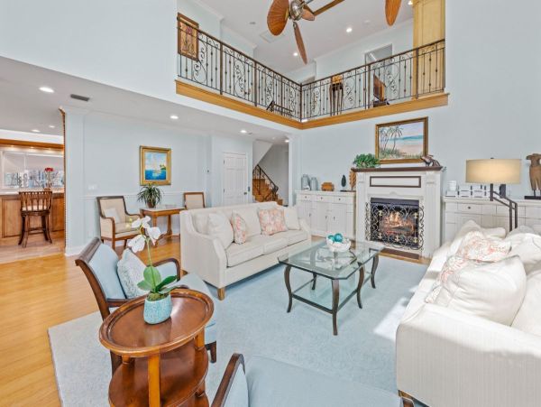Luxury Beachfront 5 Bedroom Captiva Vacation Rental Home