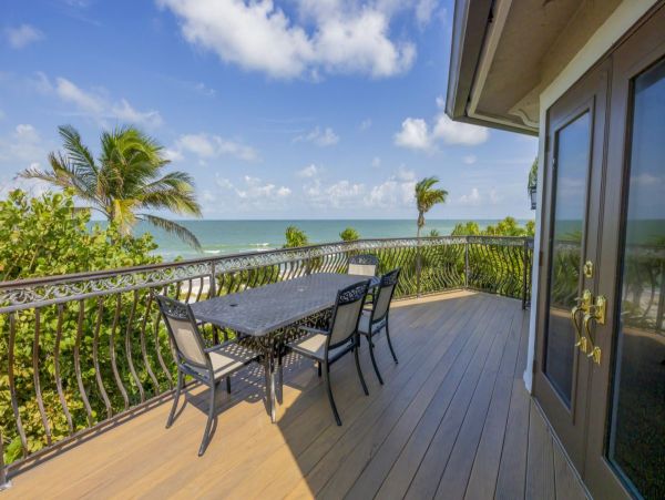 Luxury Beachfront 5 Bedroom Captiva Vacation Rental Home