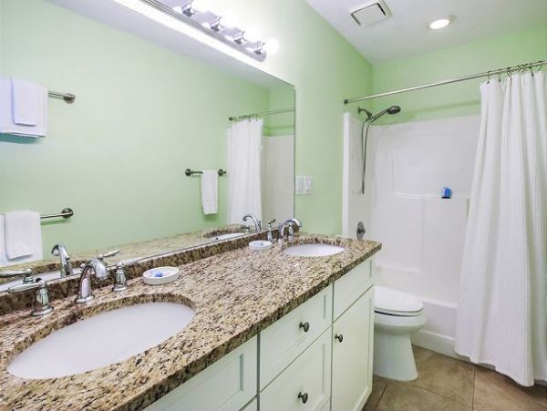 Captiva Three Bedroom Home Sleeps 8 Short Walk to Beach