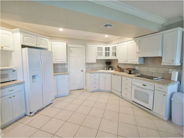 Captiva Luxury Seven Bedroom Vacation Rental - Private Pool