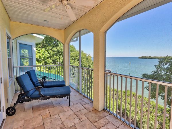 Captiva Luxury Seven Bedroom Vacation Rental - Private Pool