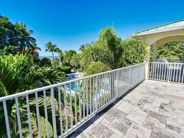 Captiva Luxury Seven Bedroom Vacation Rental - Private Pool