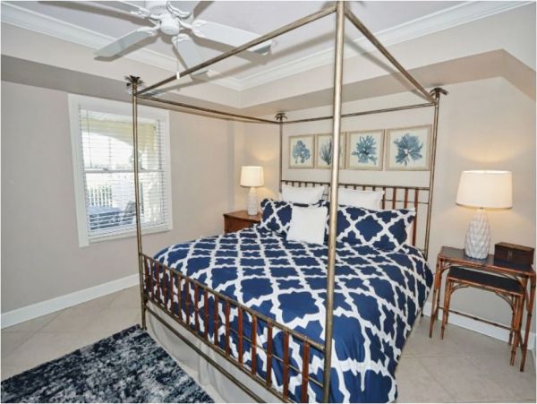 Captiva Luxury Seven Bedroom Vacation Rental - Private Pool