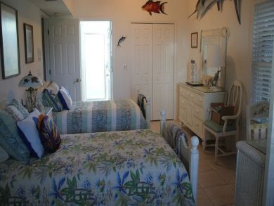 4 Bedroom Holmes Beach Vacation Home Just Steps to the Beach