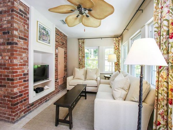 Wow Captiva Vacation Rental with Pool 400ft to the Beach!