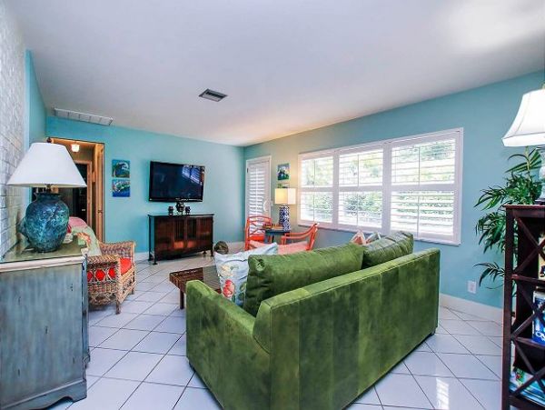 Three Bedroom Captiva Vacation Rental with Private Pool