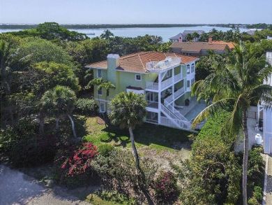Luxury Five Bedroom Vacation Rental with Pool and Spa