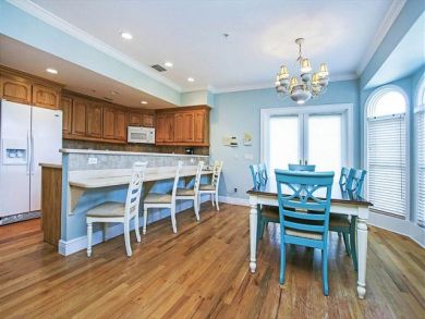 Luxury Five Bedroom Vacation Rental with Pool and Spa
