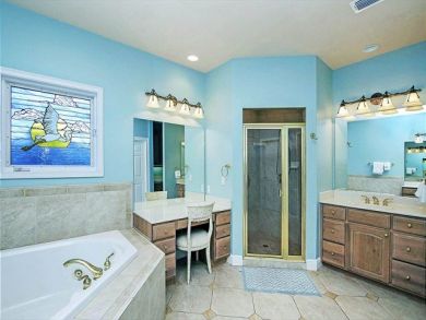 Luxury Five Bedroom Vacation Rental with Pool and Spa