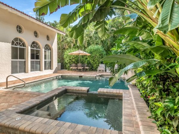 Exquisite Spanish-Styled Villa in the Heart of Captiva Island