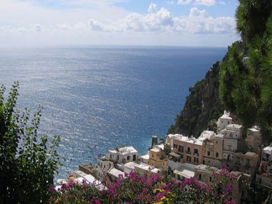 Three Bedroom Vacation Home Rental on Positano Sleeps Six
