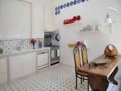 Three Bedroom Vacation Home Rental on Positano Sleeps Six