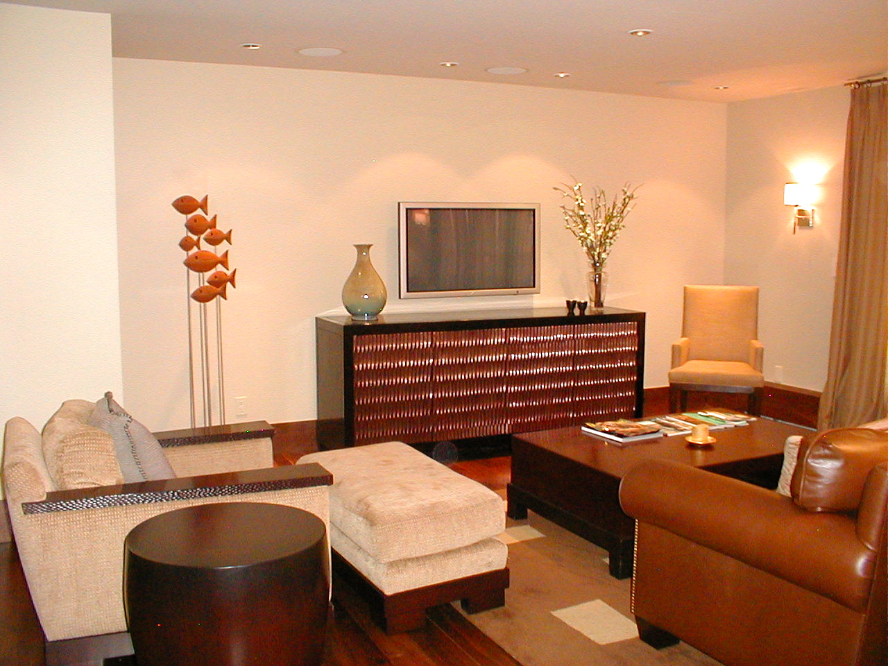 Living room with flat screen TV