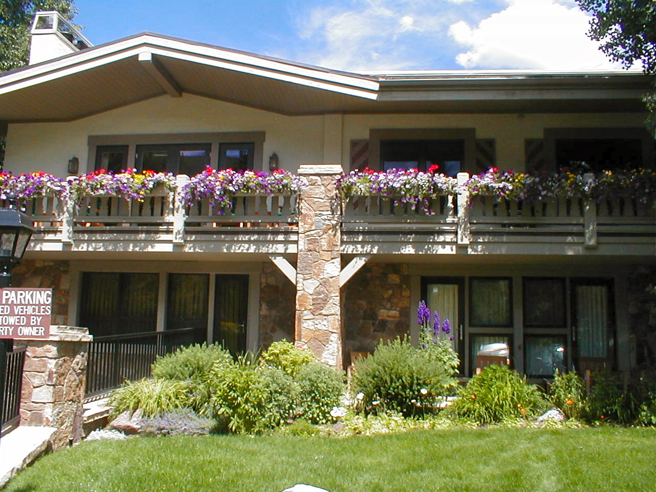 Vaill accommodation-exterior