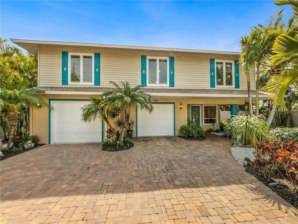 Affordable Three Bedrooms 2 Bathrooms