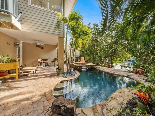 Affordable Three Bedrooms 2 Bathrooms