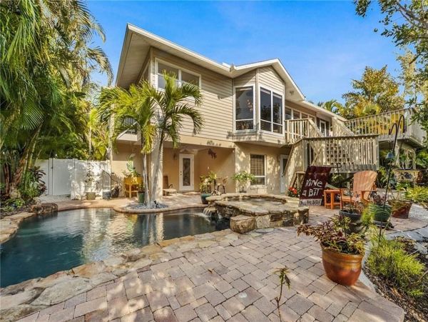 Affordable Three Bedrooms 2 Bathrooms