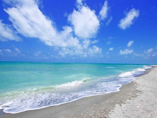 Captiva Island Vacation Home Short Walk to Beach Six Guests
