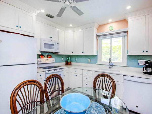 Captiva Island Vacation Home Short Walk to Beach Six Guests