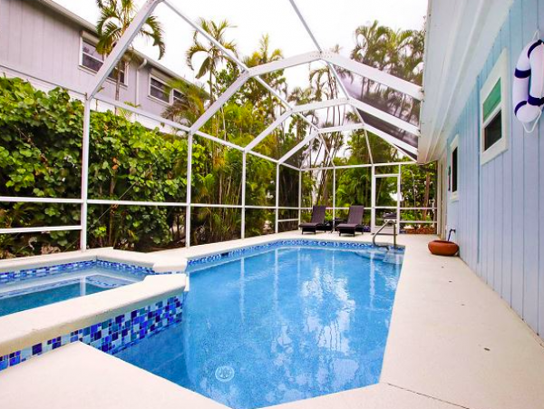 Captiva Island Vacation Home Short Walk to Beach Six Guests