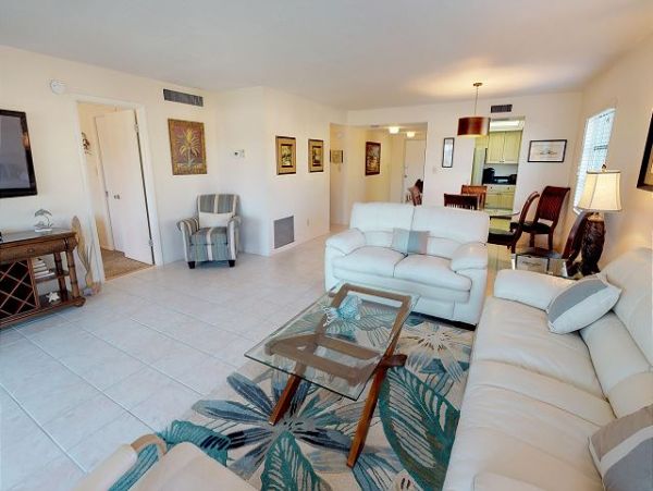 Siesta Key Beach Vacation Condo for Rent Today