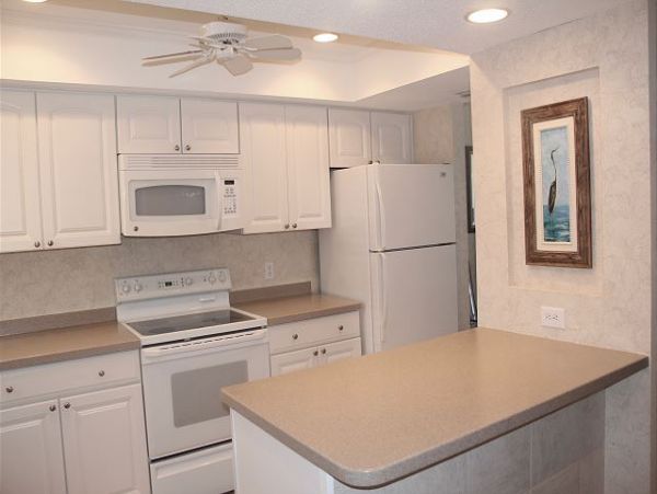 Siesta Key Vacation Condo Close To Beach Sleeps 6 Guests