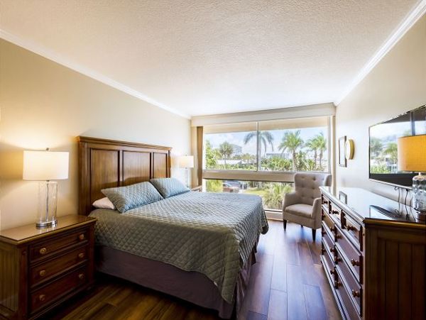 Two Bedroom Siesta Key Vacation Condo