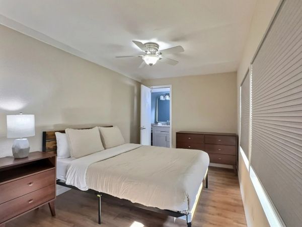 Siesta Key Vacation Rental - 2-Bedroom Beach Home Near Siesta Key Village