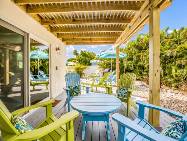 Anna Maria Bean Point Vacation Home Sleeps 8 - Private Pool
