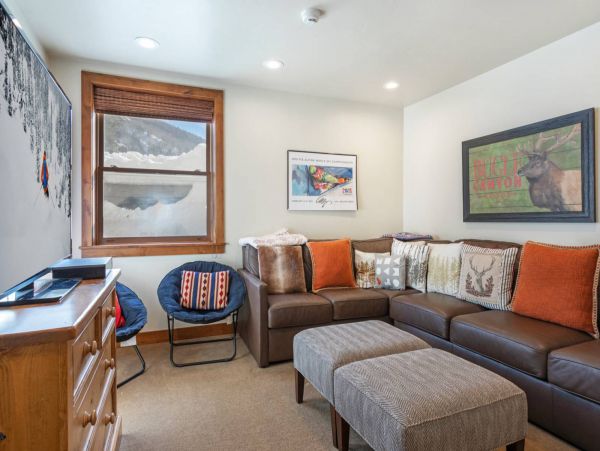 Mountain Views Vail Vacation Home Four Bedroom plus Den