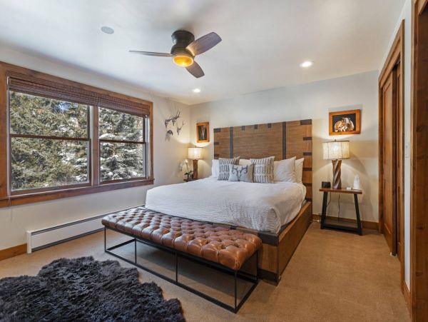 Mountain Views Vail Vacation Home Four Bedroom plus Den