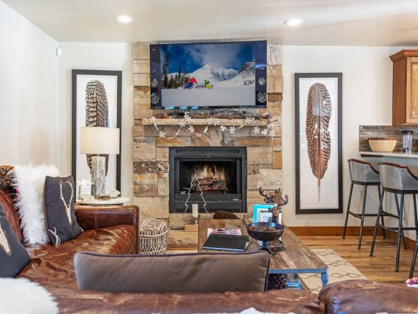 Mountain Views Vail Vacation Home Four Bedroom plus Den