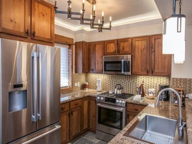 Four Bedroom Luxury Vail Ski Accommodations - Sleeps 10