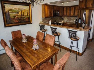 Four Bedroom Luxury Vail Ski Accommodations - Sleeps 10