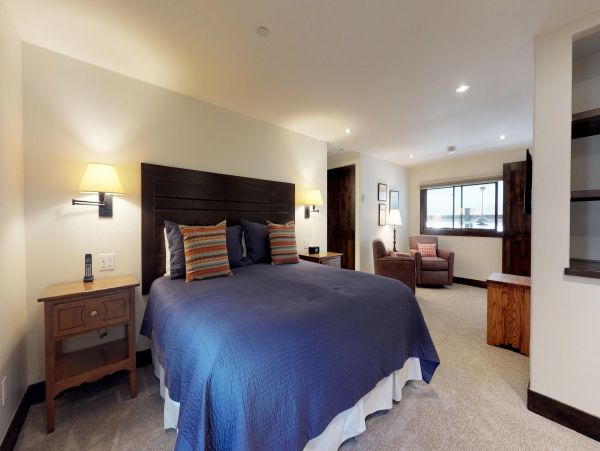 Lionshead Four Bedroom Luxury Vacation Ski Rental