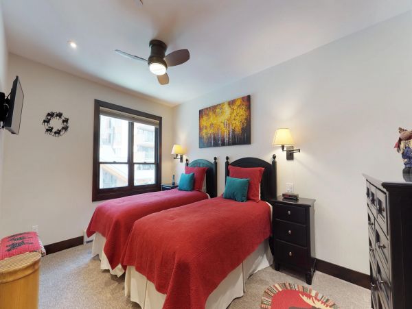 Lionshead Four Bedroom Luxury Vacation Ski Rental