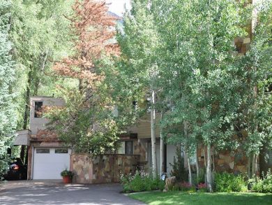 Vacation Home in Vail - Wonderful Views - Private Hot Tub Vacation Home in Vail - Wonderful Views - Private Hot Tub