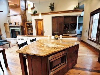 Vacation Home in Vail - Wonderful Views - Private Hot Tub Vacation Home in Vail - Wonderful Views - Private Hot Tub